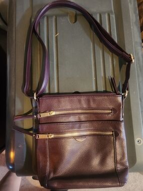 Time and Tru Purple Crossbody Bag with Gold Hardware